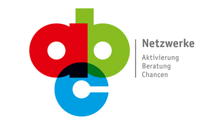 Grafik: Laptop mit Logo der Netzwerke ABCÖffnet Seite: Hintergrundbericht