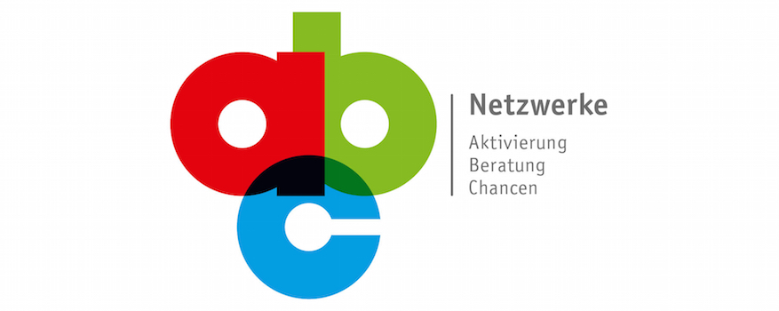 Grafik: Laptop mit Logo der Netzwerke ABC